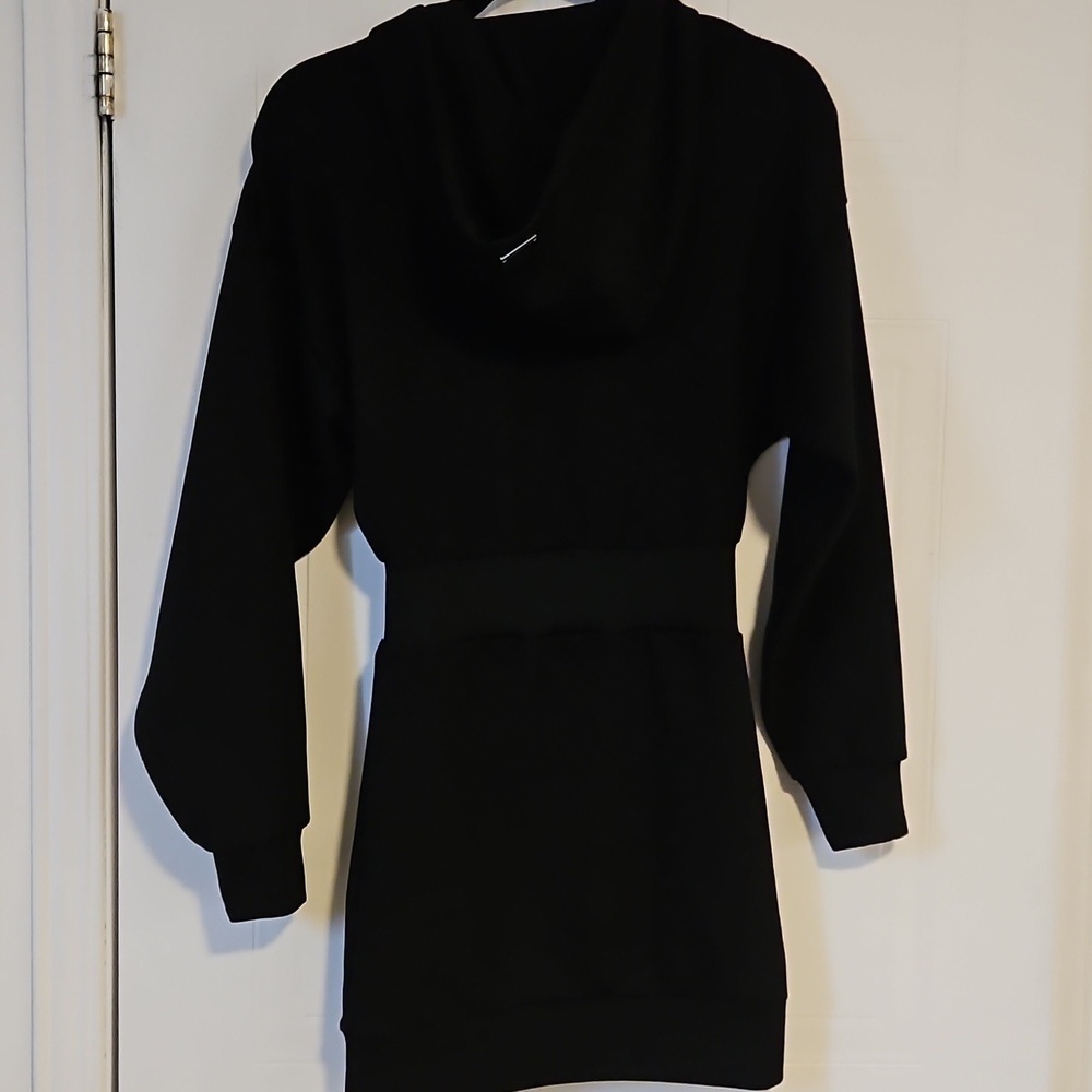 Maniere De Voir Designer Black Sweater Dress Stretchy Waist Size 4 Small NWT - Picture 5 of 5